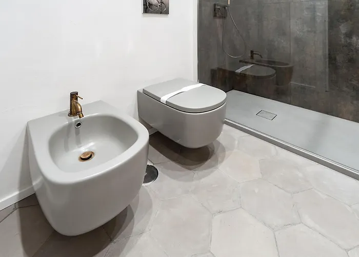 Trastevere Luxury, Ampia E Confortevole Location Sospesa Tra Design E Storia